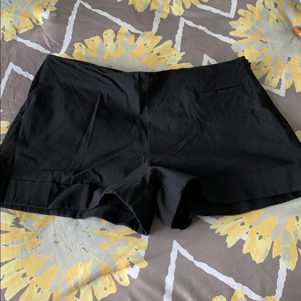 Express shorts. Size 3/4. Good condition.
